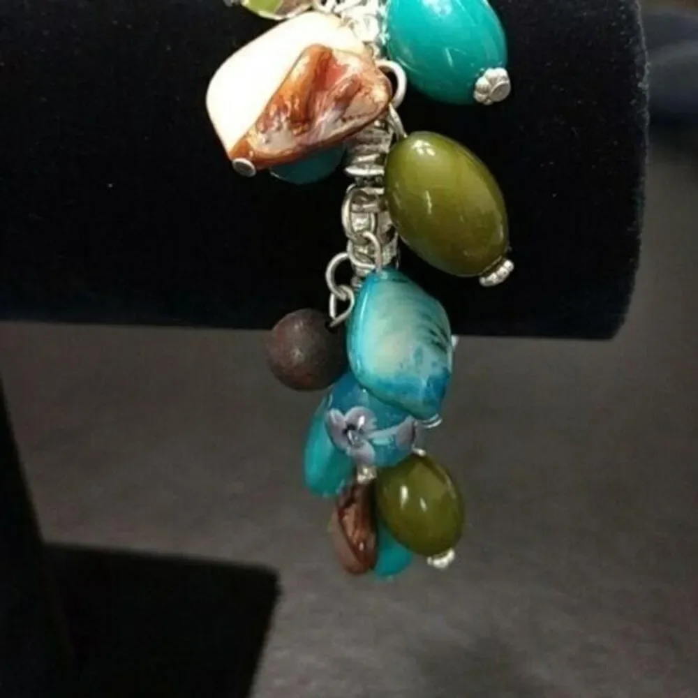 Bracelet with blue brown and green beads silver tone 7.5
